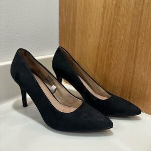 *Make an offer 🙂* Black heels